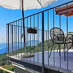 Nyaraló Gabriele Con Terrazzo E Vista Per 4 Persone