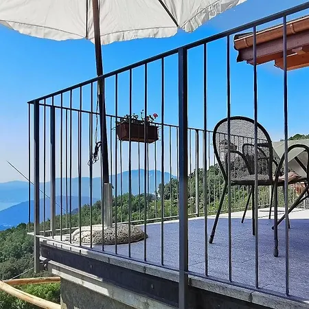 Casa de Férias Gabriele Con Terrazzo E Vista Per 4 Persone