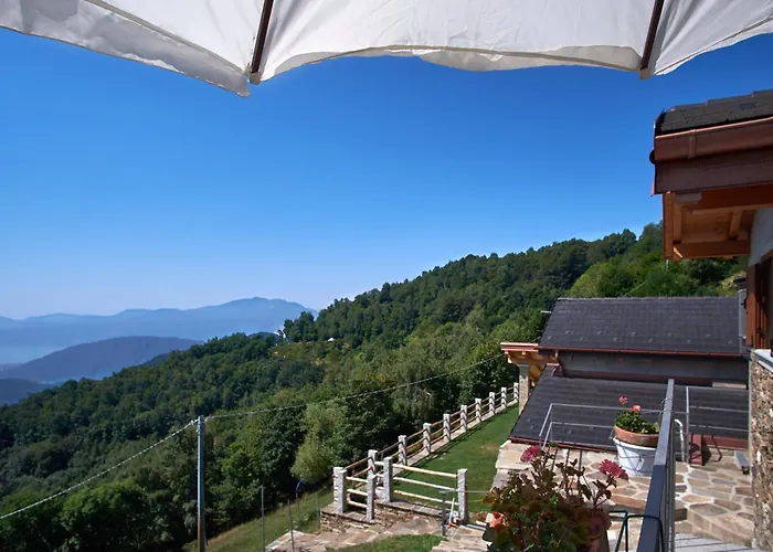 Hébergement de vacances Gabriele Con Terrazzo E Vista Per 4 Persone *